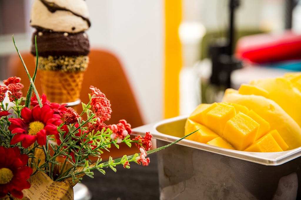 USA’s Top Trending: Mango Mango Desserts – You gotta Try Them!